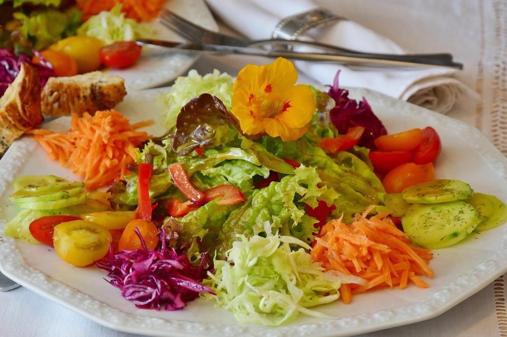 découvrez des recettes de repas pour perdre du poids, équilibrées et savoureuses, pour vous aider à atteindre vos objectifs minceur tout en vous faisant plaisir.