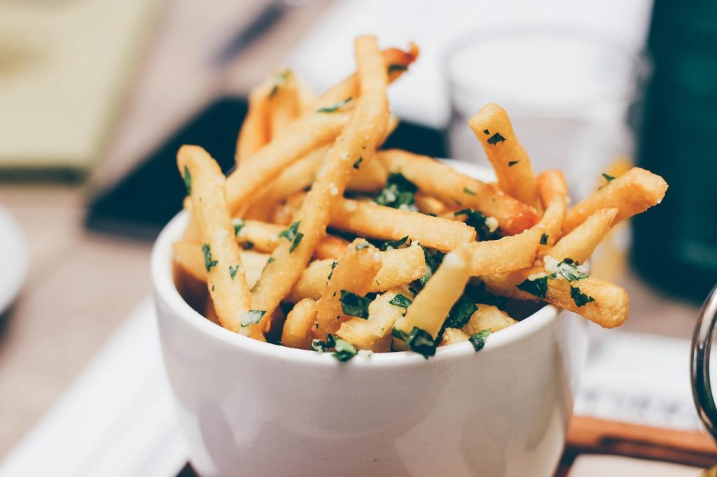 découvrez les aliments aphrodisiaques qui stimulent le désir et améliorent la sensualité. explorez notre guide complet pour éveiller vos sens naturellement.